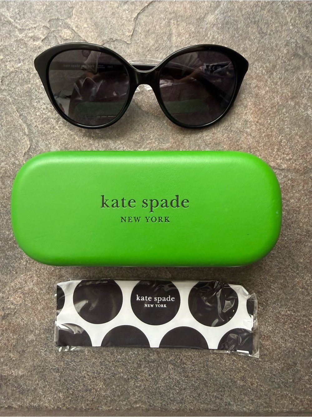 kate spade Women's Black Cat-Eye Sunglasses with Green Case